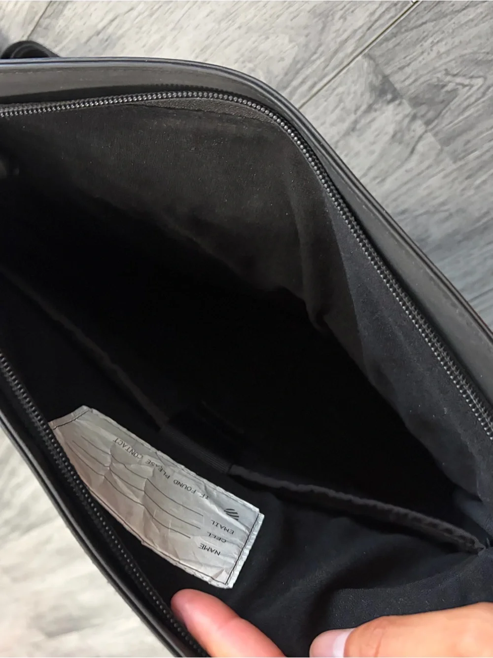 Langly Bravo Mirrorless Shoulder Bag